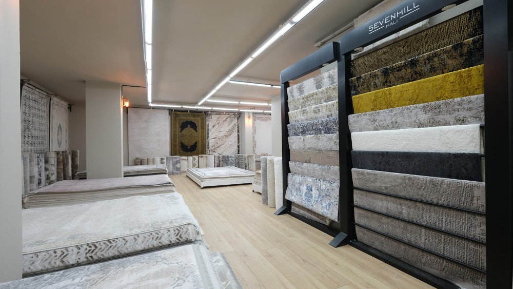 Genç Kartallar - Halı