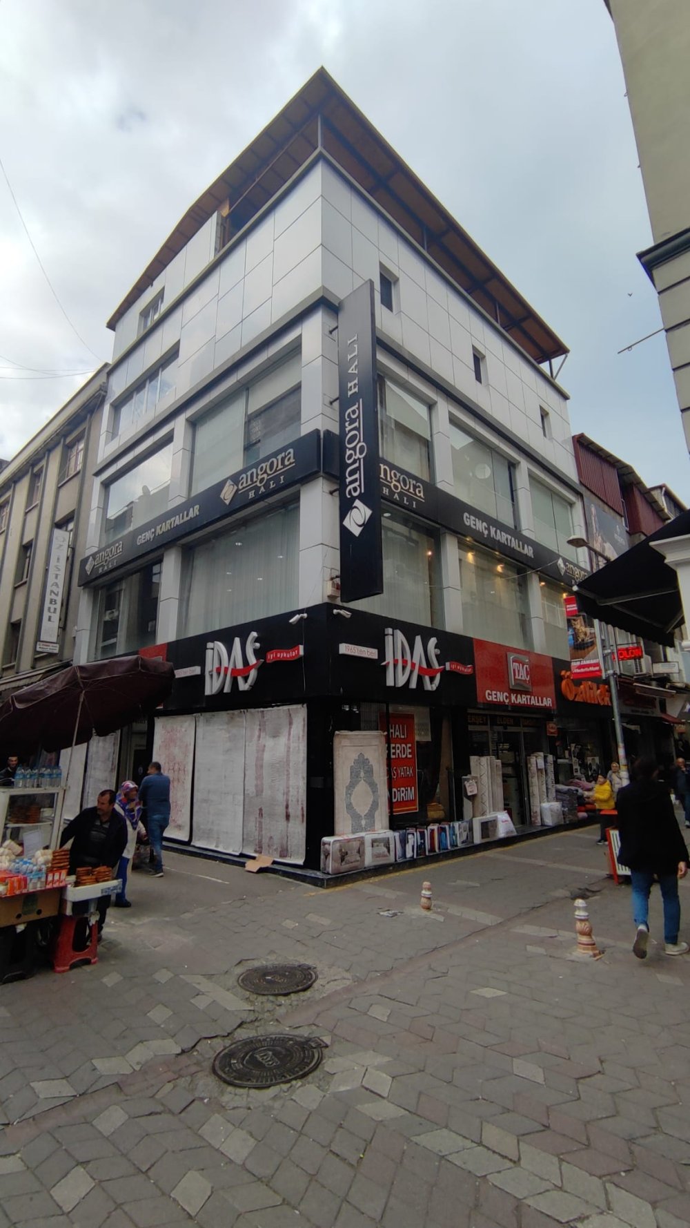 Genç Kartallar - İlkadım